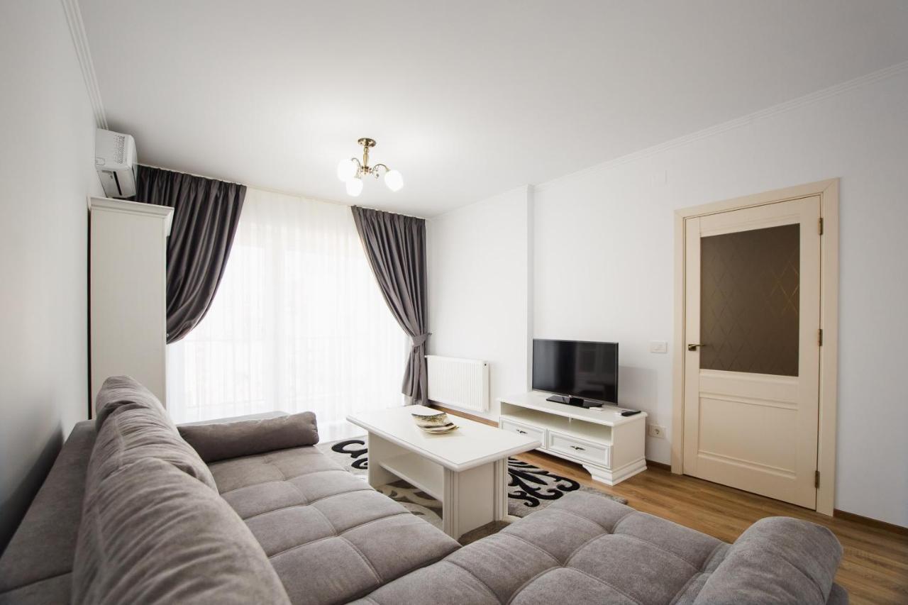 Bright & Elegant Central Apartment Nagyvárad Kültér fotó